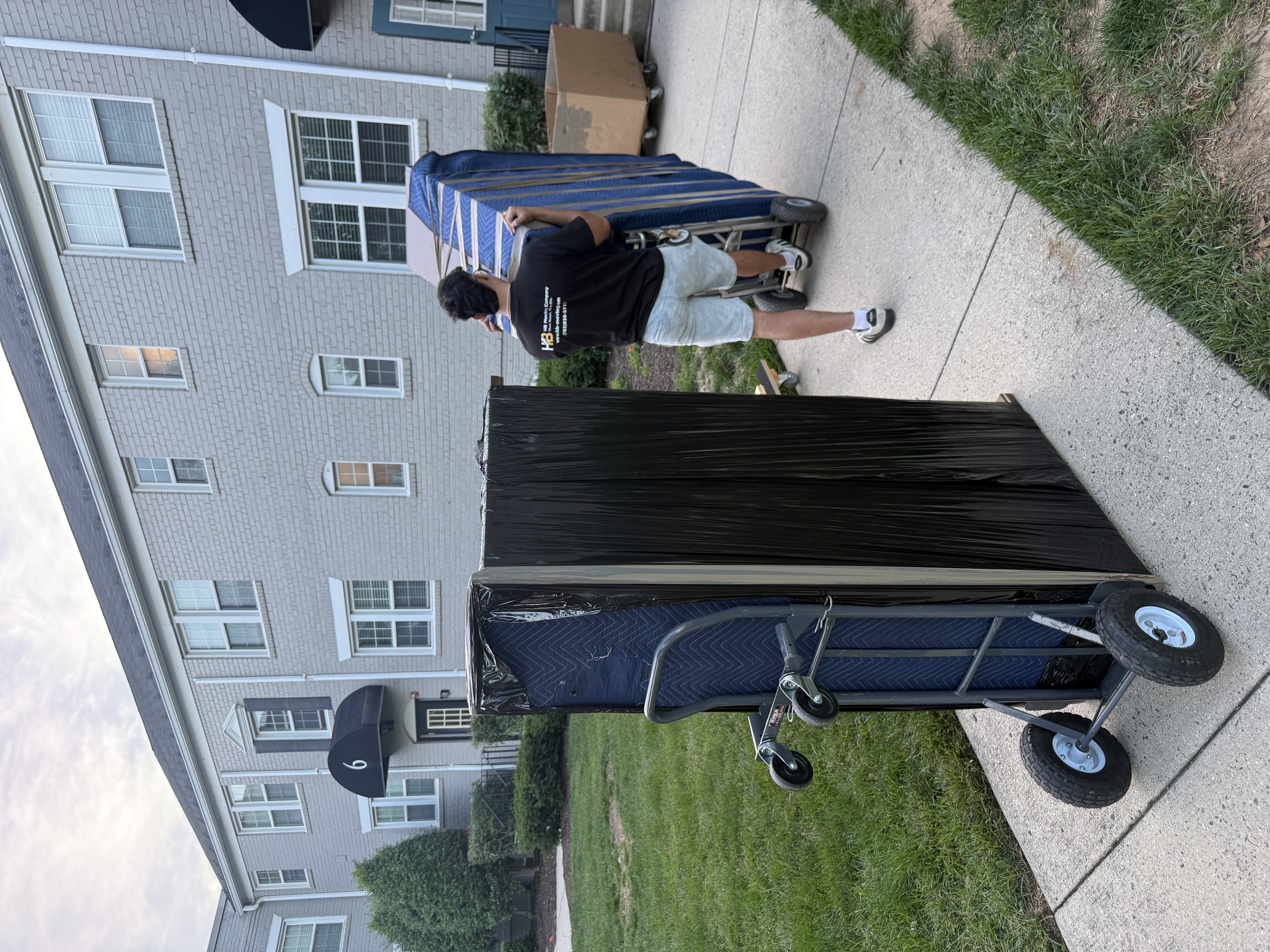Professional HB Moving Company team